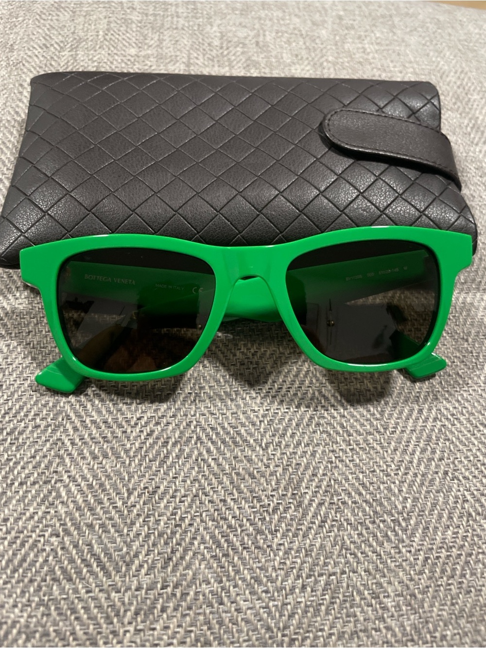 Bottega Veneta Green Matte Sunglasses for Men